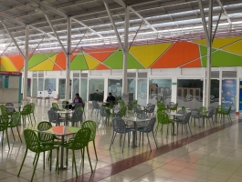 C.C. Oasis Plaza Local 58